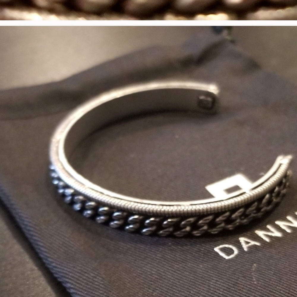SET OF TWO BRAND NEW DANNIJO BRACELETS WITH POUCH - Picture 4 of 5